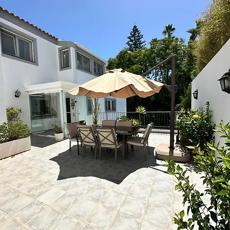 Wonderful Private Near With Sea Views Villa Marbella